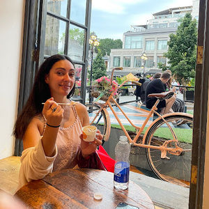 Meet your Posher, Vanessa